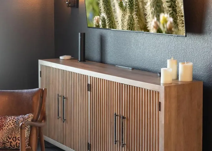 Minutes From Shopping, Dining & Golf, Hot Tub Phoenix